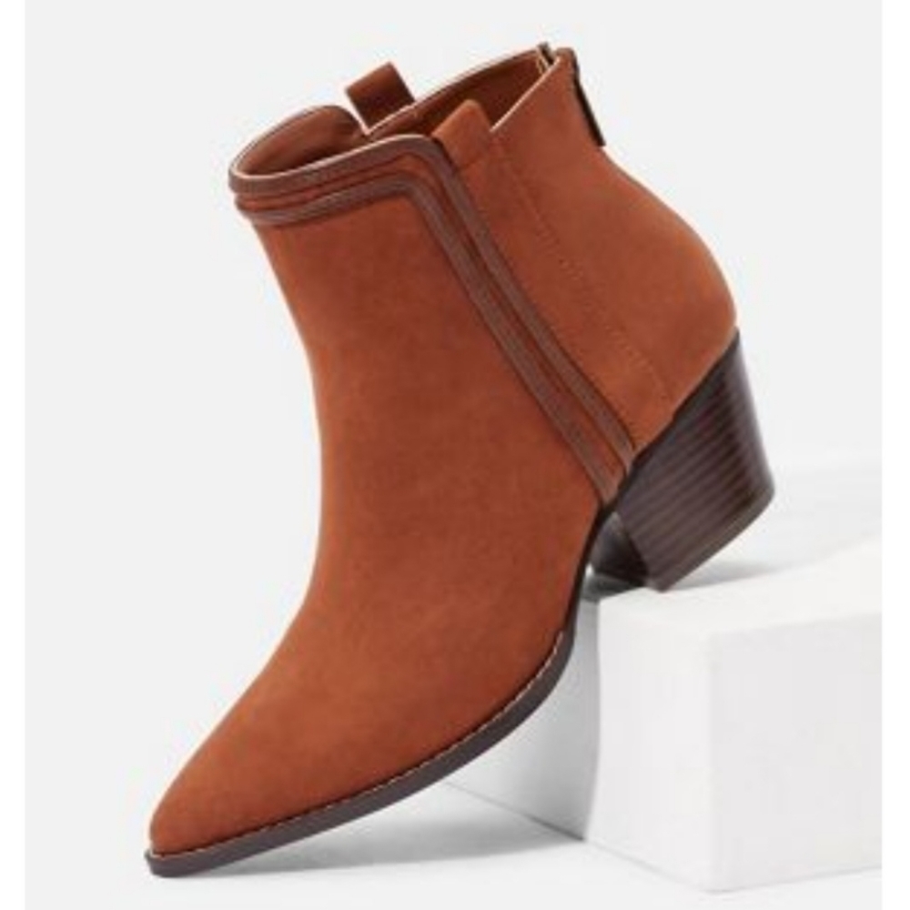 JUST FAB keke faux suede ankle boots. Trimmed in faux leather. Size is 6. - Picture 1 of 12